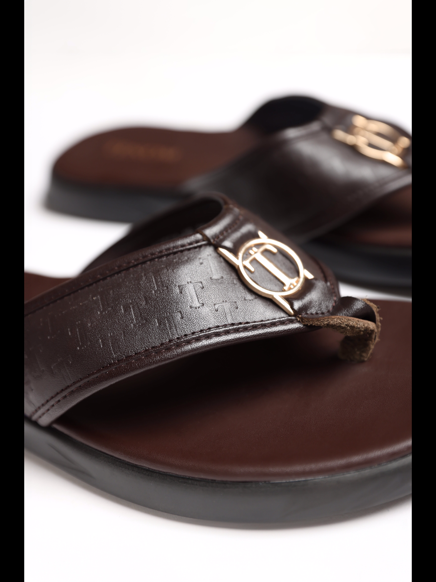 Flem Sandals